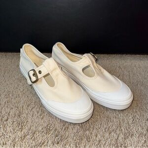 NEW Women’s VANS STYLE 93 CANVAS MARY JANE